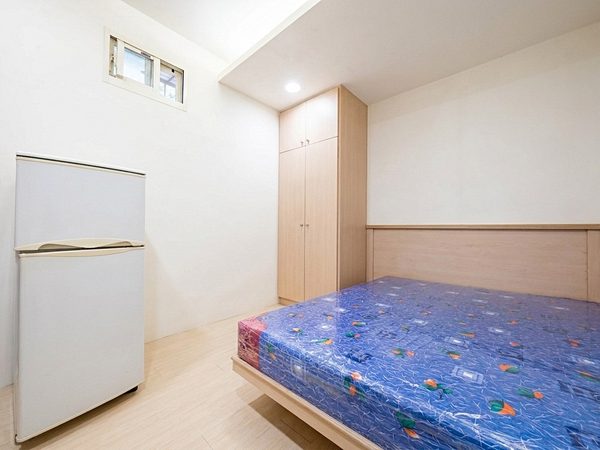 近捷運三重國小【超值租案】低樓層★近商圈★小資首選