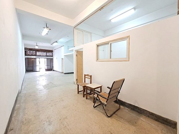 近捷運信義安和【黃金店面】報稅洽★面馬路★臨江商圈