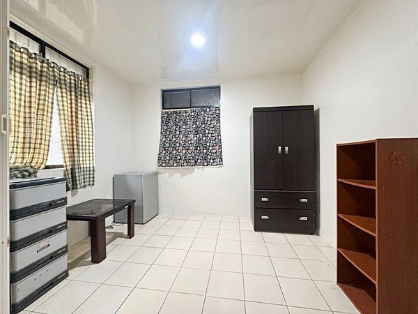 通化商圈【超值租案】包電★大空間★獨立衛浴