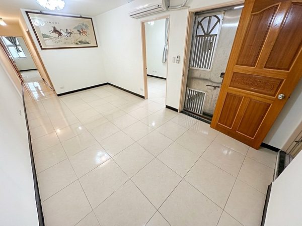 近捷運七張【超值3房1廳】補助入籍★房皆有窗★有廚房