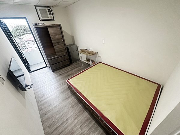 捷運新店區公所2分【超值租案】可補助★衛浴窗★獨洗陽台