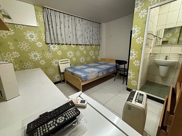 捷運台電大樓1分【秒殺租案】變頻冷氣★女性專屬★師大商圈