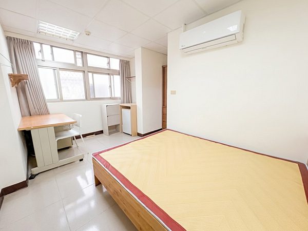 捷運萬芳醫院2分【超值租案】變頻冷氣★獨立陽台★小資首選