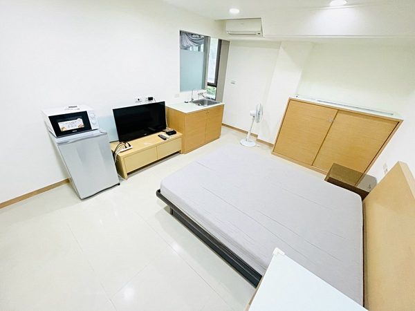近網球中心【秒殺租案】可養寵★報稅入籍★租屋補助
