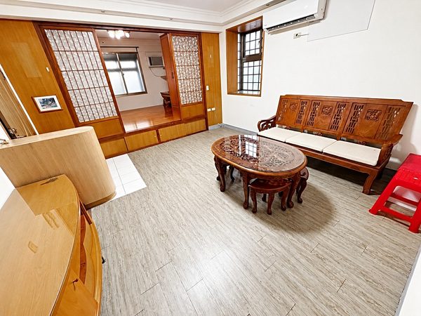 近捷運頂溪【超值2房1廳】傢俱齊★房皆有窗★變頻冷氣