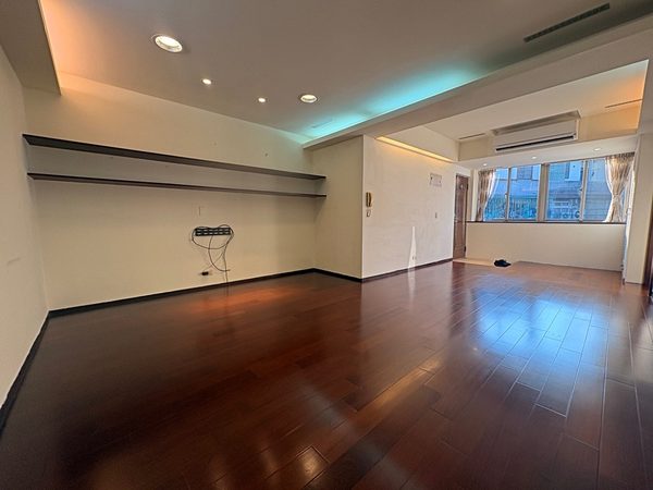 捷運萬隆4分【超值3房2廳】瓦斯爐★房皆有窗★變頻冷氣