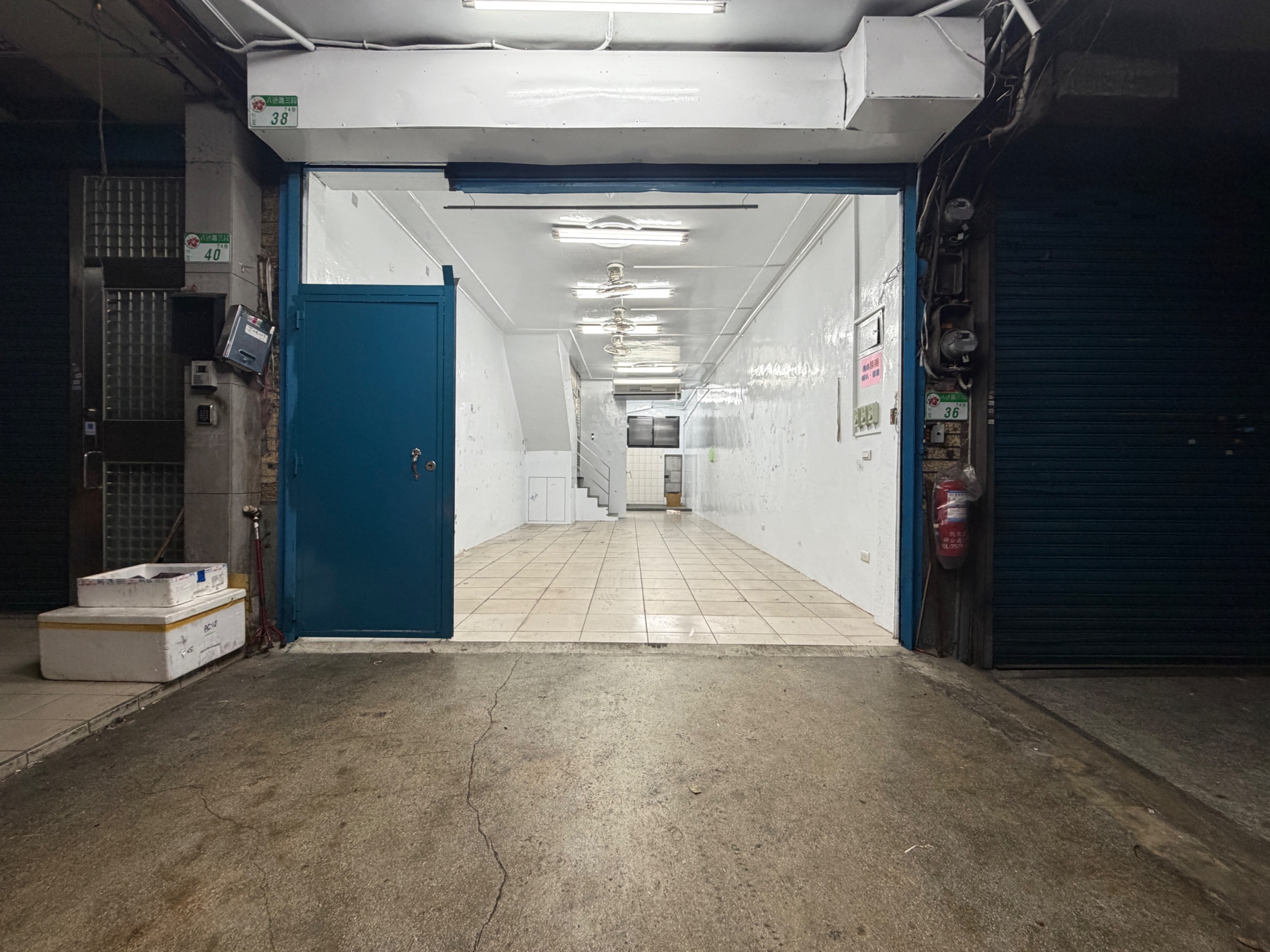 近捷運台北小巨蛋【秒殺店面】組頭★有人潮★中崙商圈（第6張）