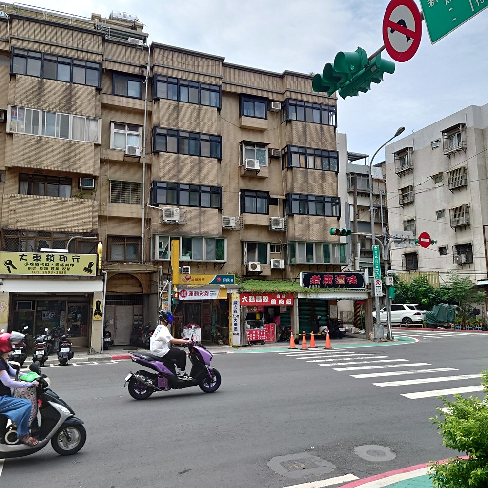 捷運復興崗2分【黃金店面】有人潮★面馬路★國防大學(第9張)