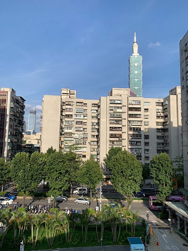 近國父紀念館世貿101大樓信義商圈環境佳