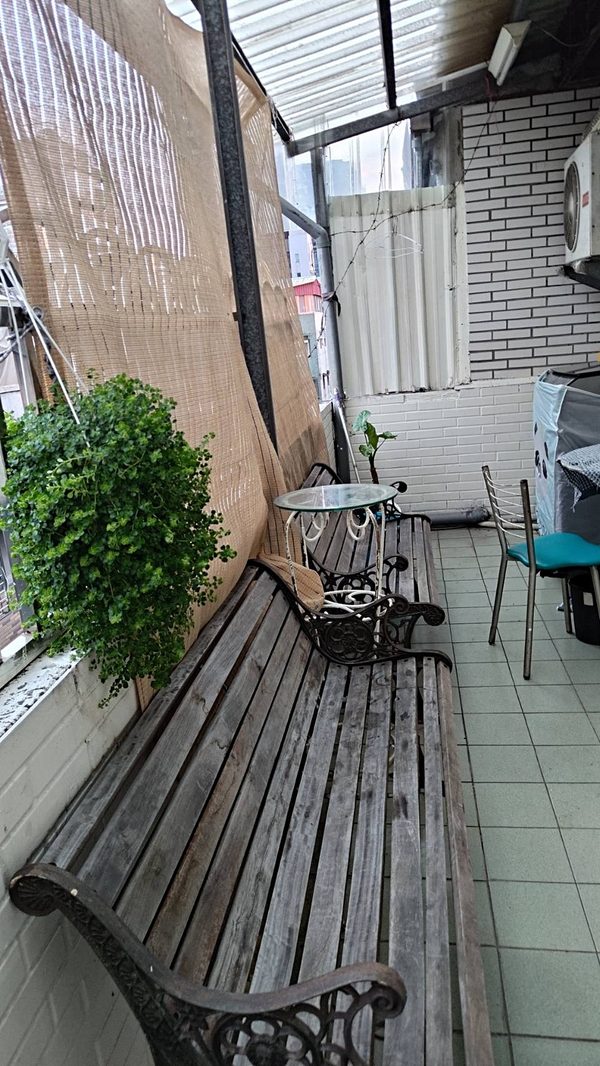 捷運圓山站出口孔子廟附近